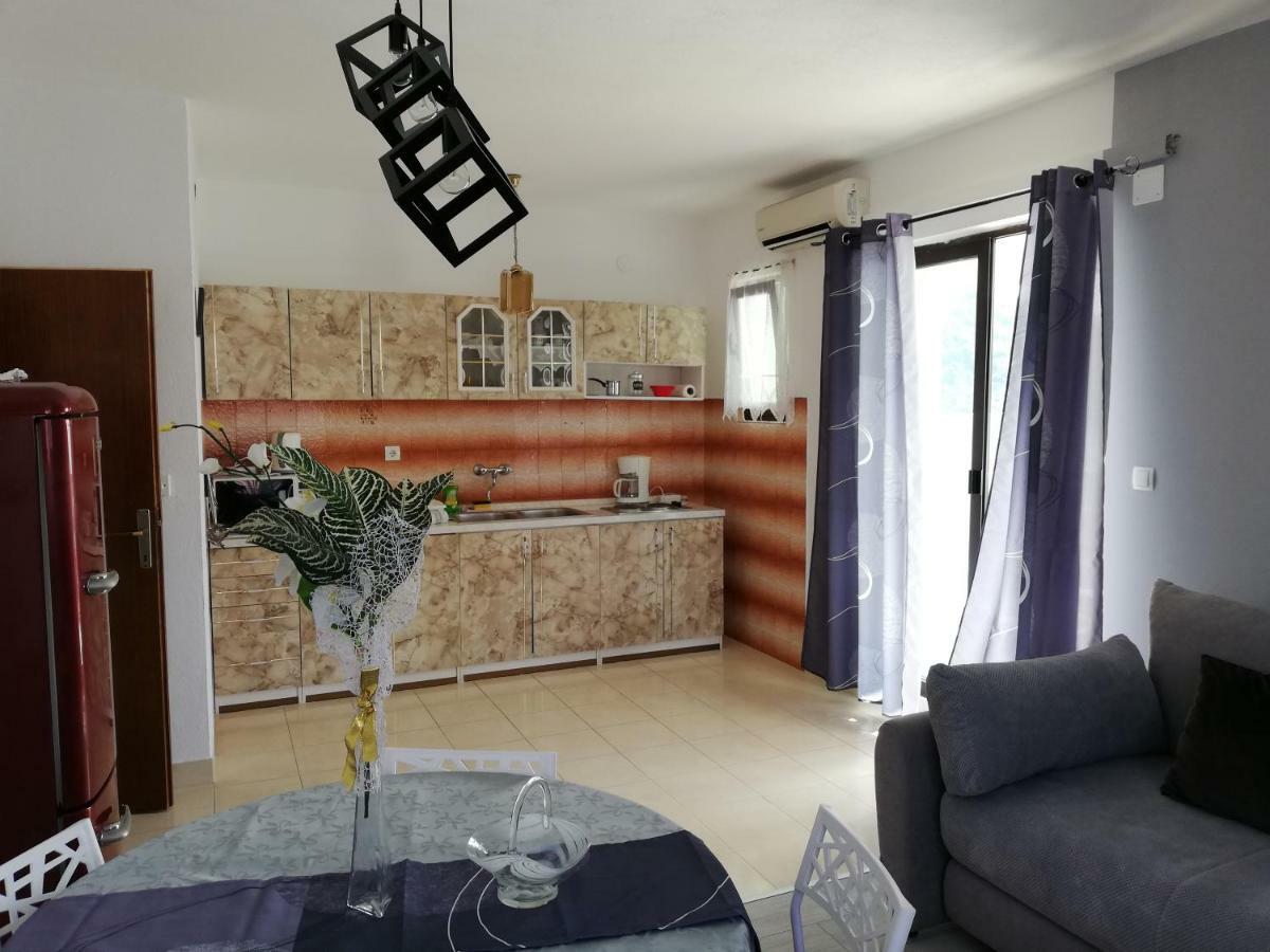Apartment Stojan A1 Marina Eksteriør bilde